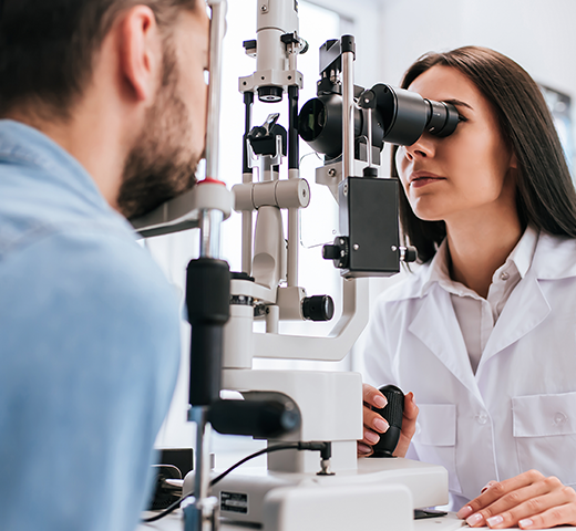 Lee más sobre el artículo ¿Cuáles son los defectos refractivos más comunes?