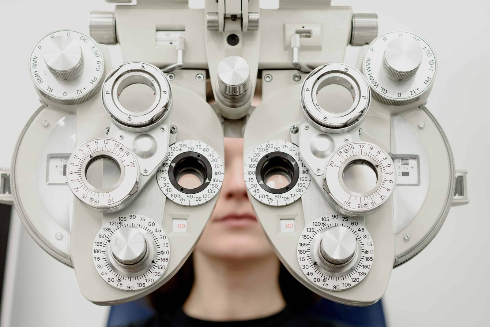 Examen-visual-de-optometria-1 examen de optometría en Medellín