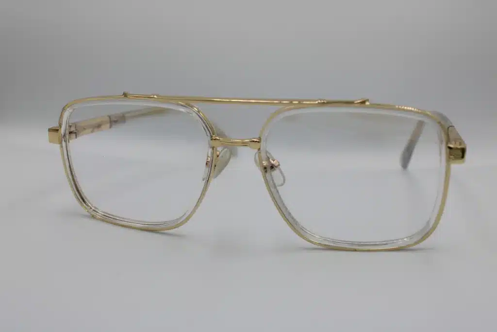 Gafas estilo futurista