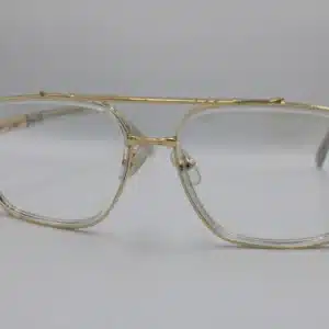 Gafas estilo futurista