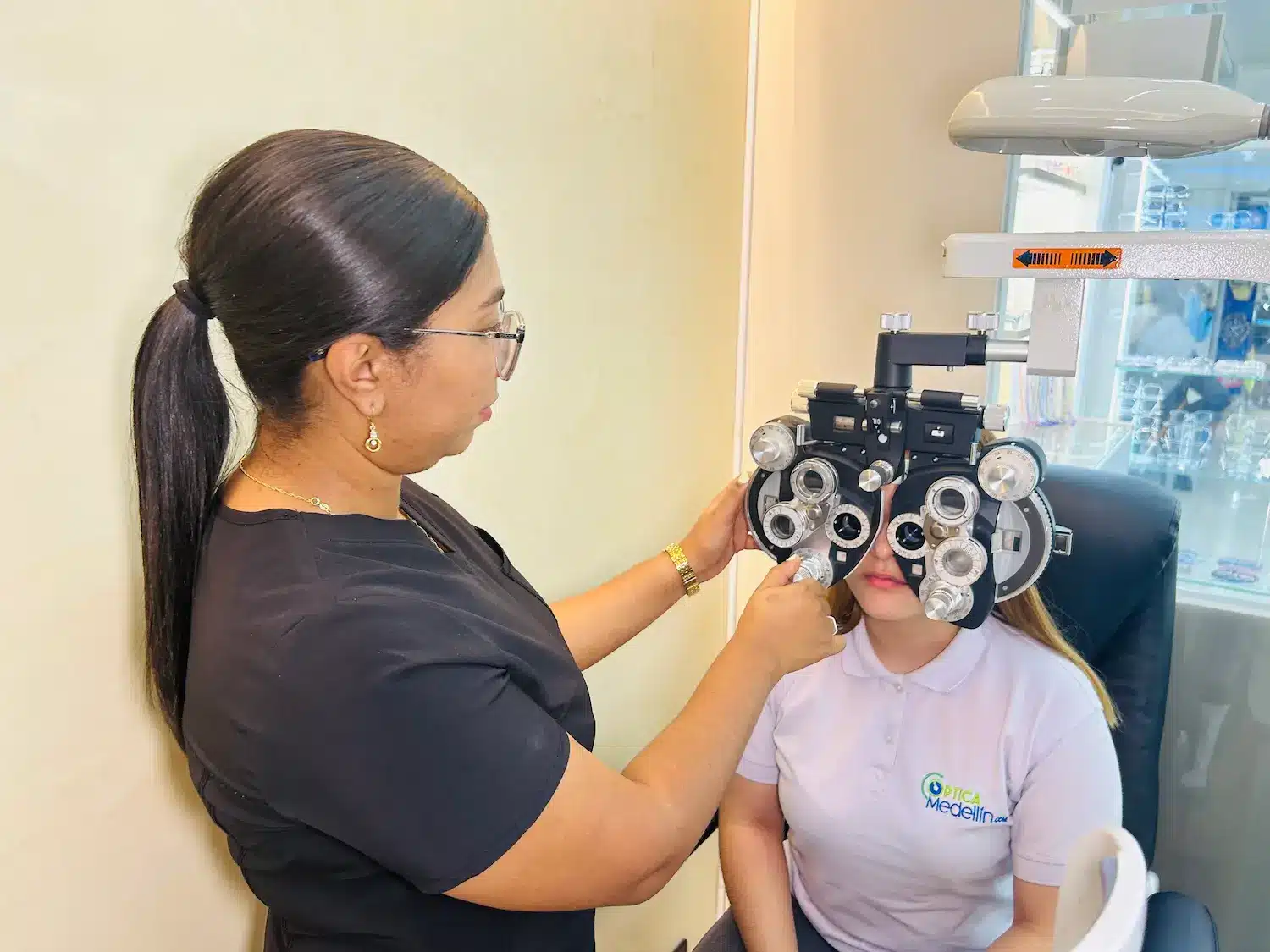 Examen visual en Óptica Medellín