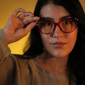 Gafas ojo de gato para mujer en acetato rojo vino – Ref. 92302